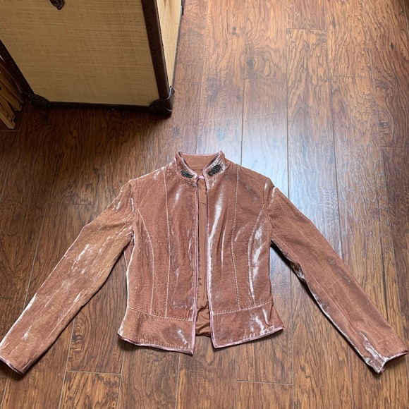 Jacket - Picture 8 of 8